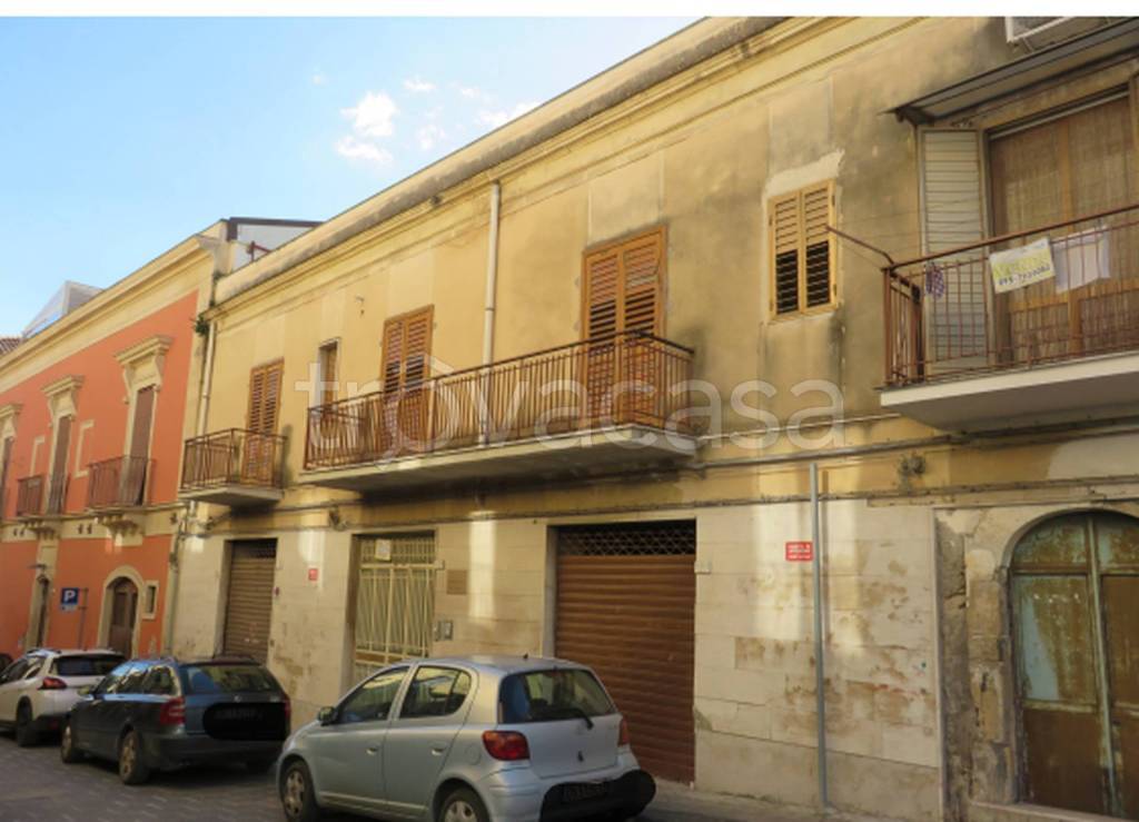 appartamento in vendita a Scordia