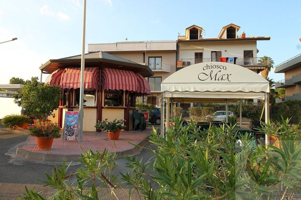 negozio in vendita a Scordia