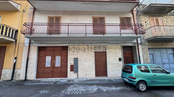 casa indipendente in vendita a Scordia