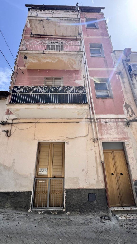 casa indipendente in vendita a Scordia