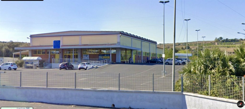 locale commerciale in vendita a Scordia