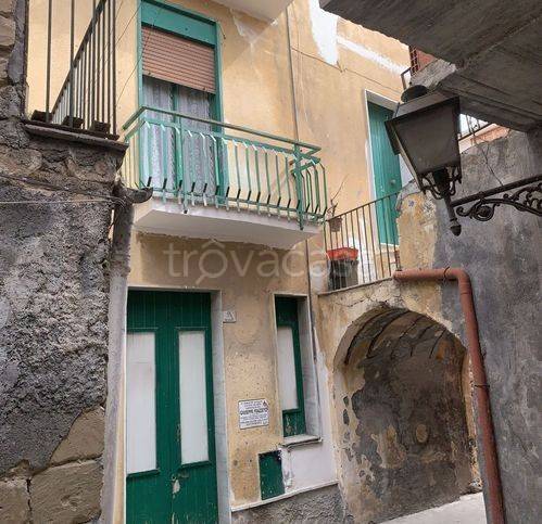 casa indipendente in vendita a Scordia