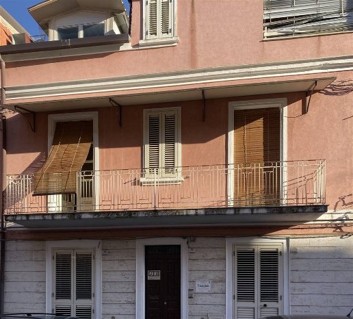 casa indipendente in vendita a Scordia