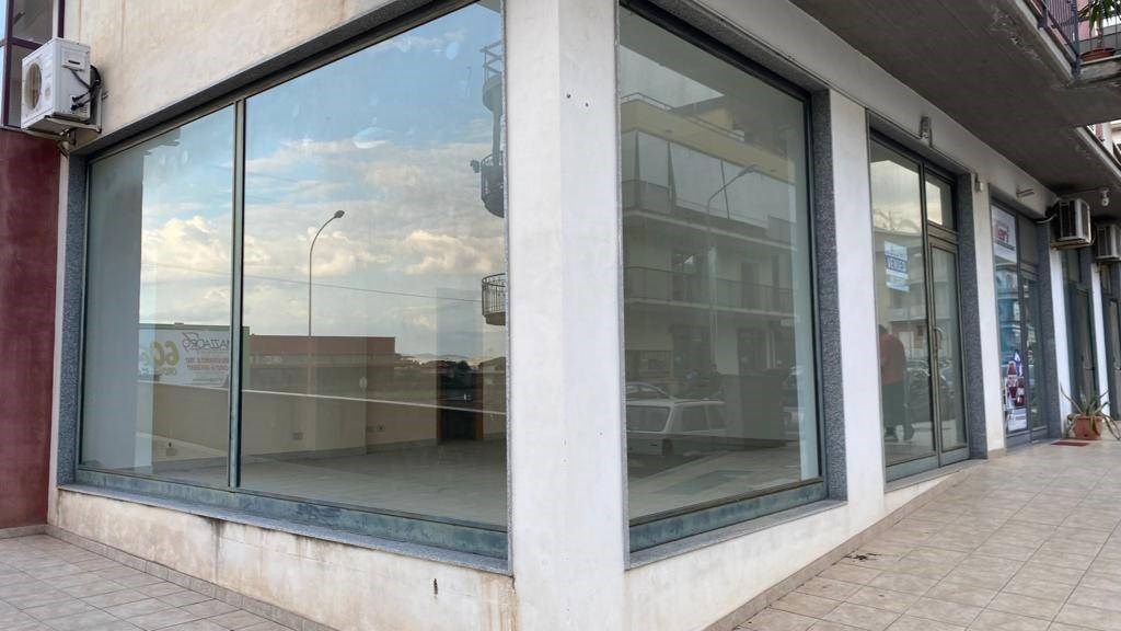 negozio in vendita a Scordia