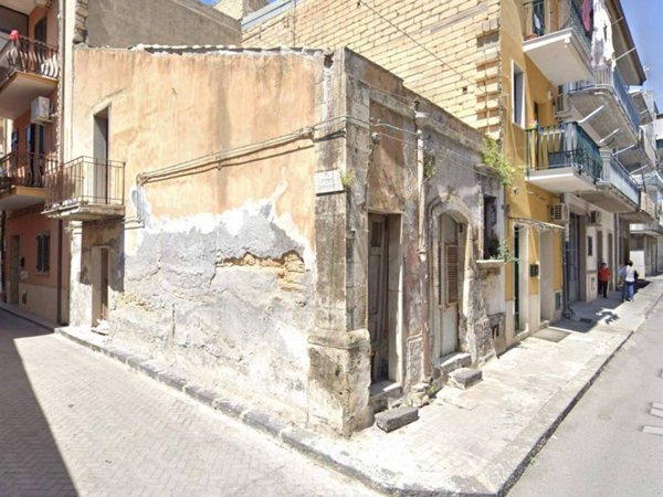 casa indipendente in vendita a Scordia