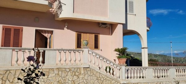 appartamento in vendita a Scordia