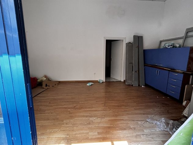 locale commerciale in vendita a Scordia