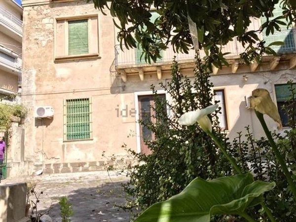 casa indipendente in vendita a Scordia