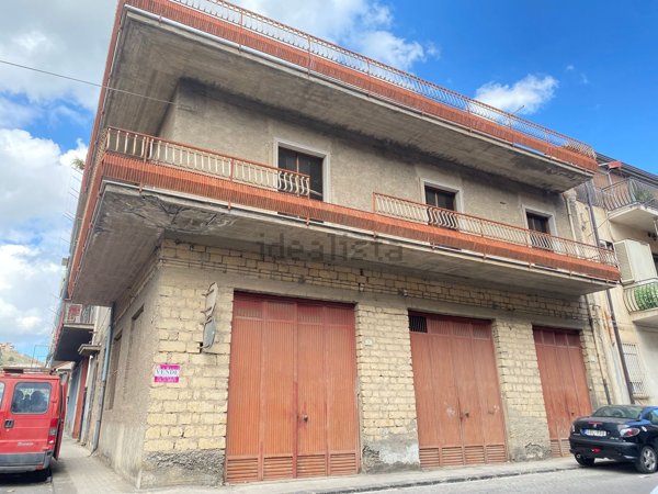 casa indipendente in vendita a Scordia