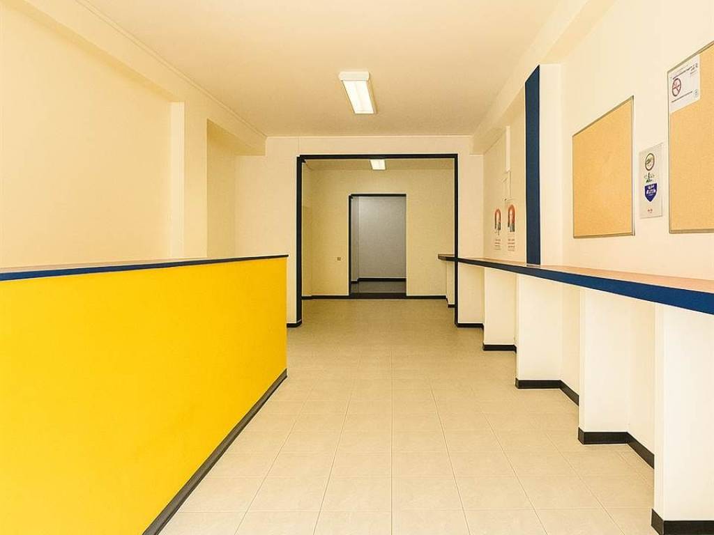 locale commerciale in vendita a Scordia