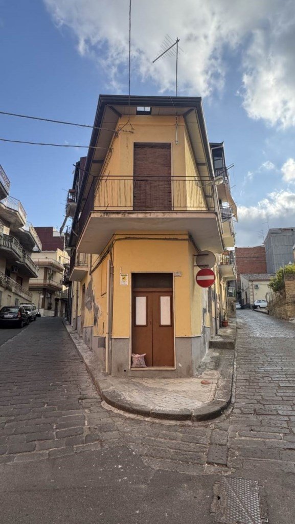 casa indipendente in vendita a Scordia