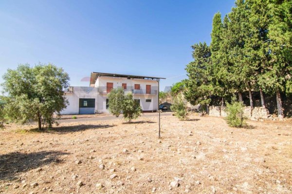 casa indipendente in vendita a Scordia