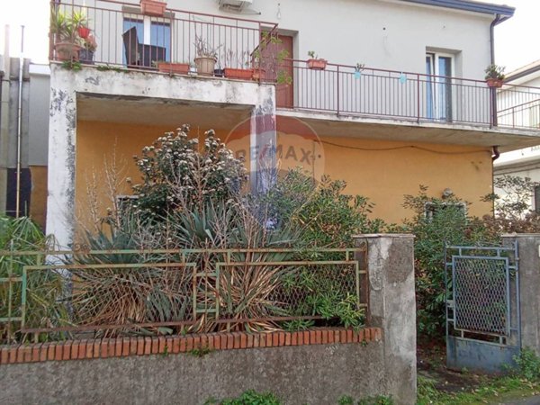 casa indipendente in vendita a Trecastagni