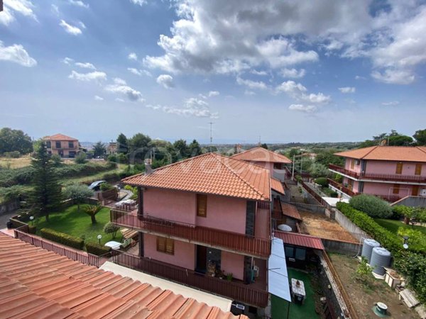 appartamento in vendita a Trecastagni