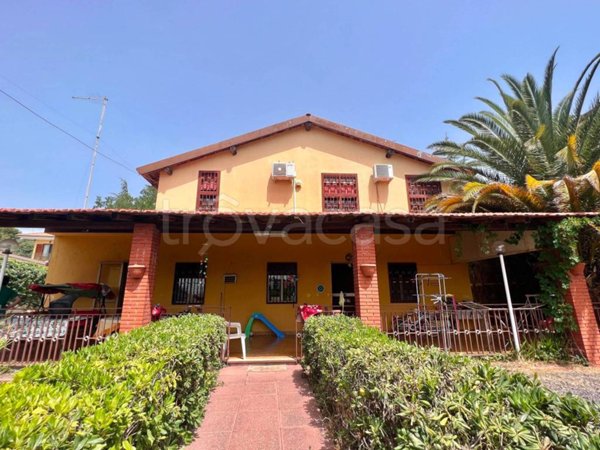 casa indipendente in vendita a Trecastagni