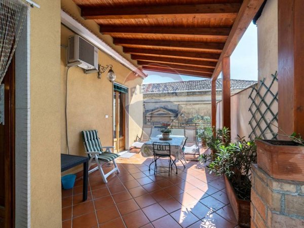 casa indipendente in vendita a Trecastagni