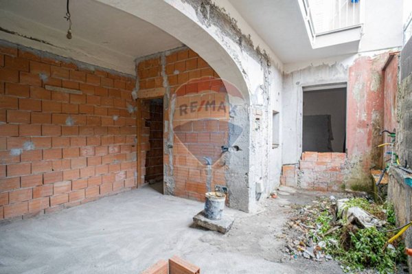 casa indipendente in vendita a Trecastagni