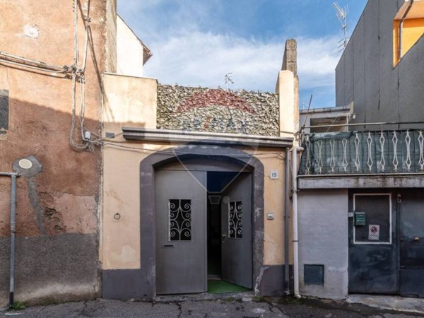 casa indipendente in vendita a Trecastagni