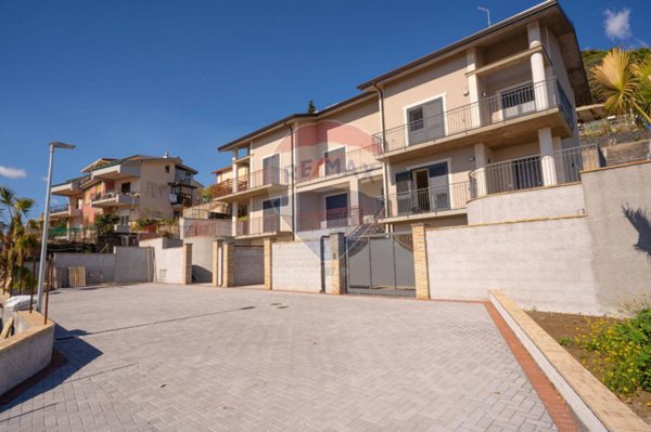 appartamento in vendita a Trecastagni
