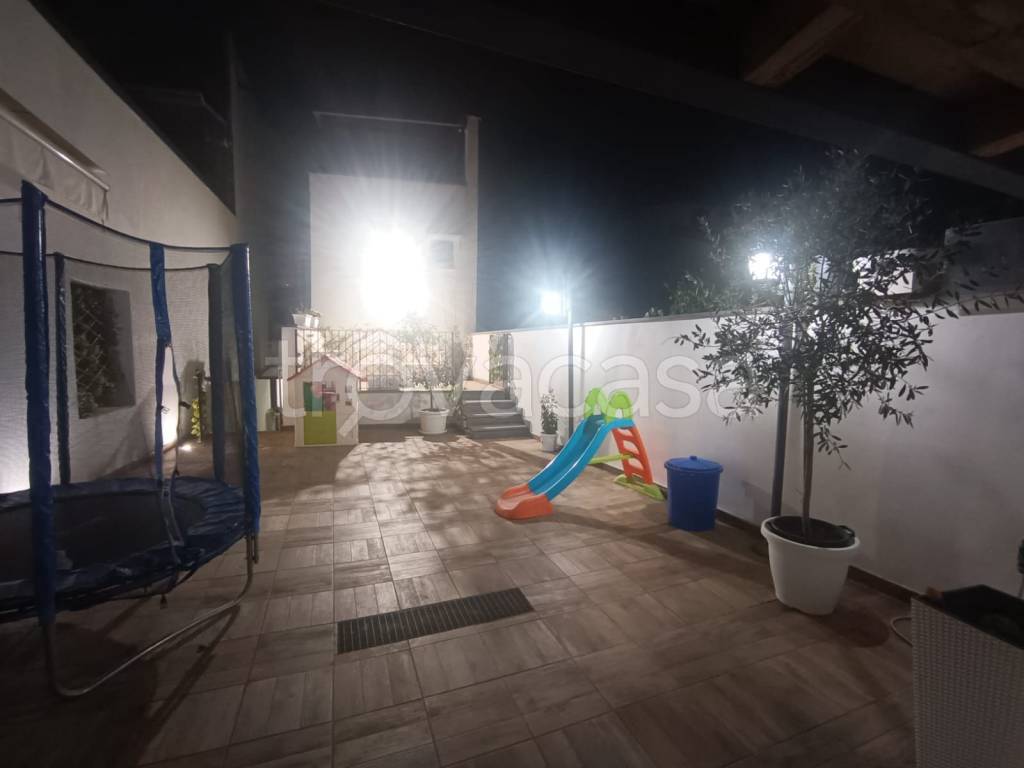 casa indipendente in vendita a Trecastagni