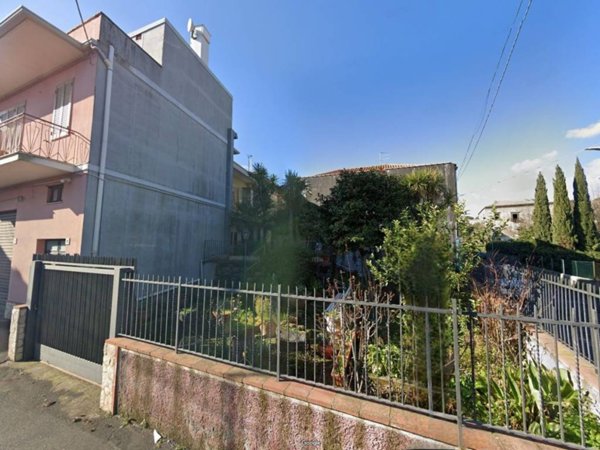 casa indipendente in vendita a Trecastagni