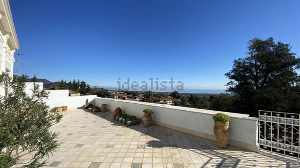 casa indipendente in vendita a Trecastagni