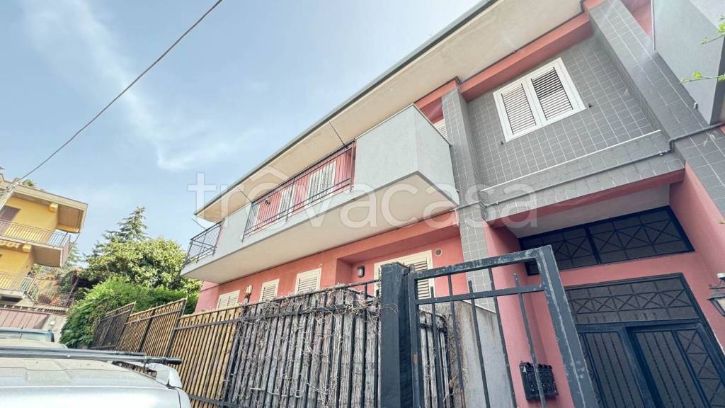 appartamento in vendita a Trecastagni