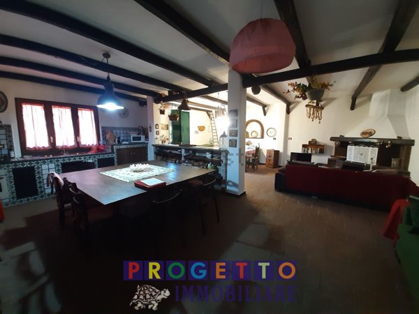 casa indipendente in vendita a Trecastagni