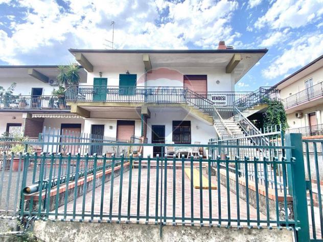casa indipendente in vendita a Trecastagni
