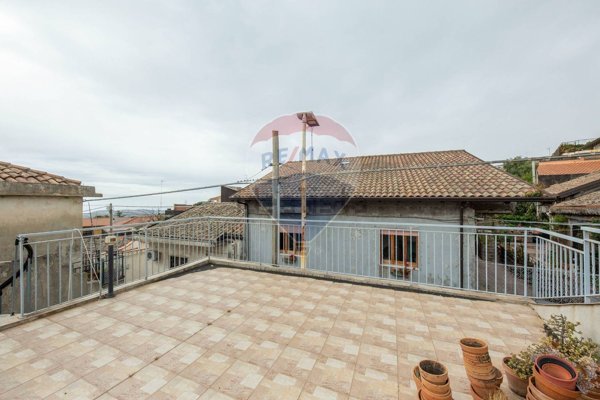appartamento in vendita a Trecastagni