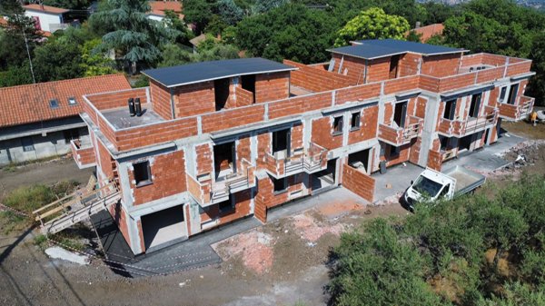casa indipendente in vendita a Trecastagni
