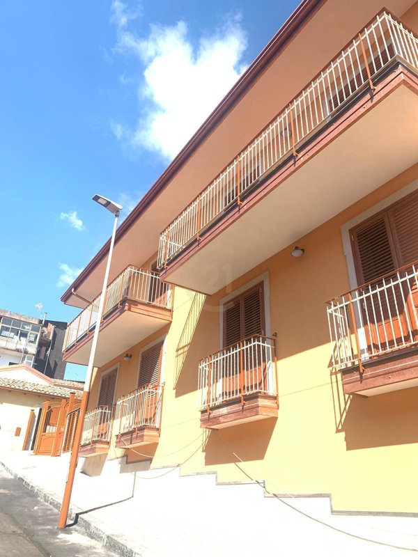 appartamento in vendita a Trecastagni