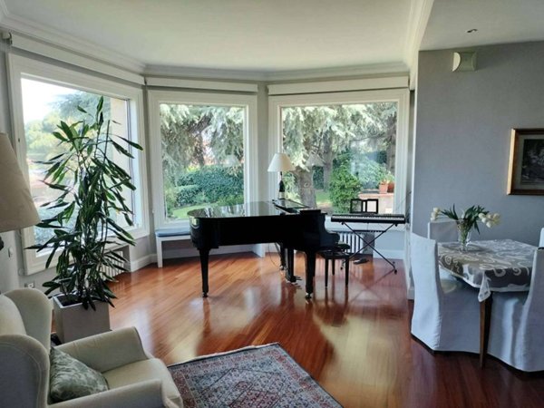 casa indipendente in vendita a Trecastagni