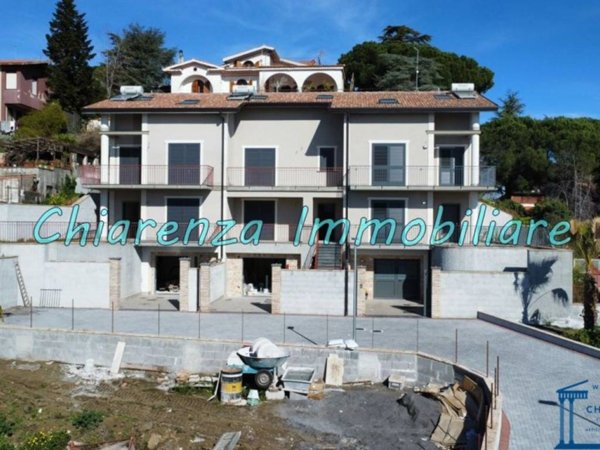 casa indipendente in vendita a Trecastagni