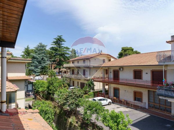 appartamento in vendita a Trecastagni