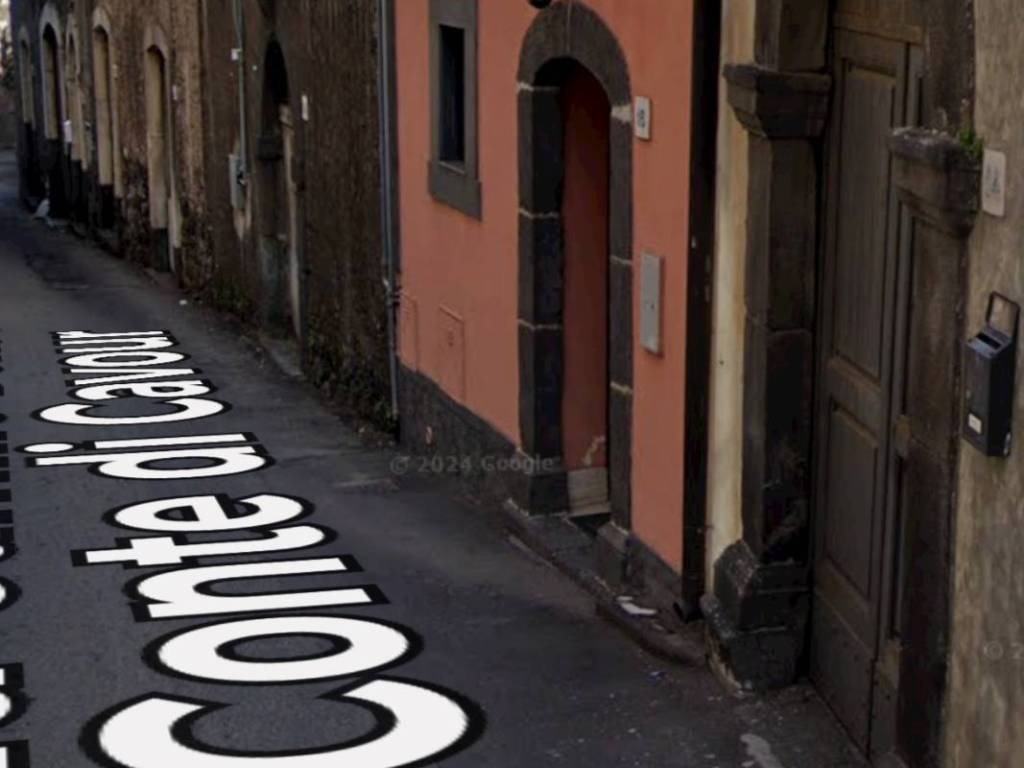 casa indipendente in vendita a Trecastagni