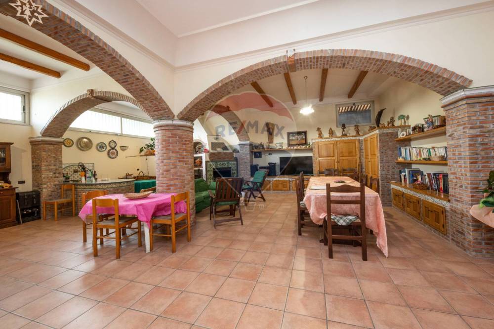 casa indipendente in vendita a Trecastagni