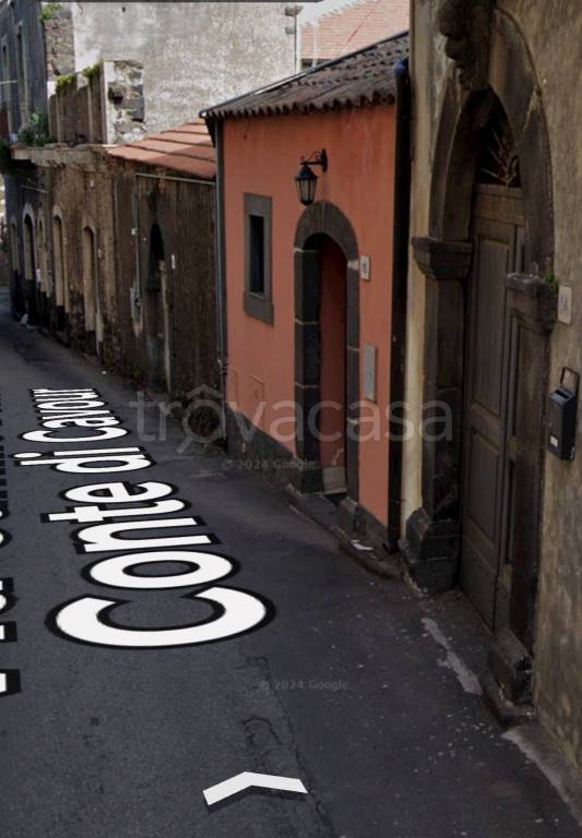 casa indipendente in vendita a Trecastagni