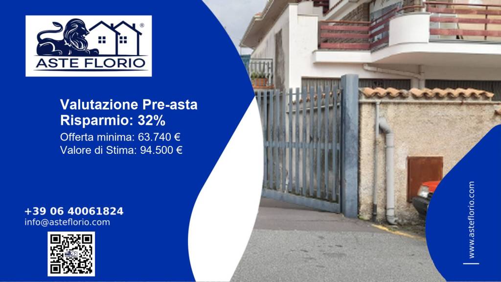 locale commerciale in vendita a Trecastagni