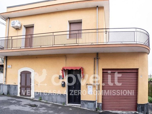 casa indipendente in vendita a Trecastagni