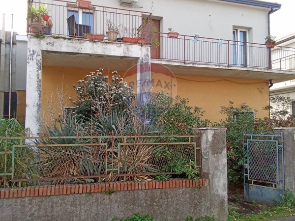 casa indipendente in vendita a Trecastagni