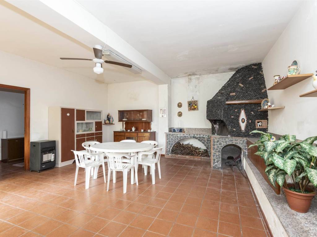 appartamento in vendita a Trecastagni