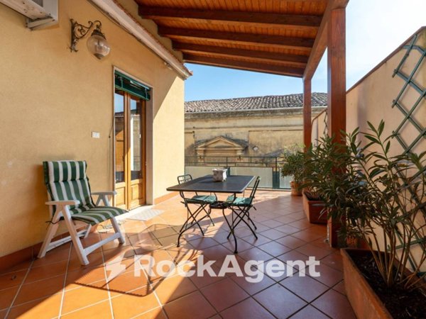 appartamento in vendita a Trecastagni