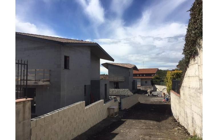 casa indipendente in vendita a Trecastagni