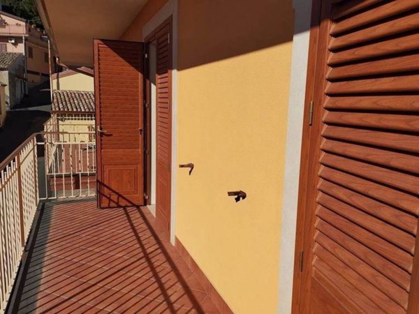 appartamento in vendita a Trecastagni