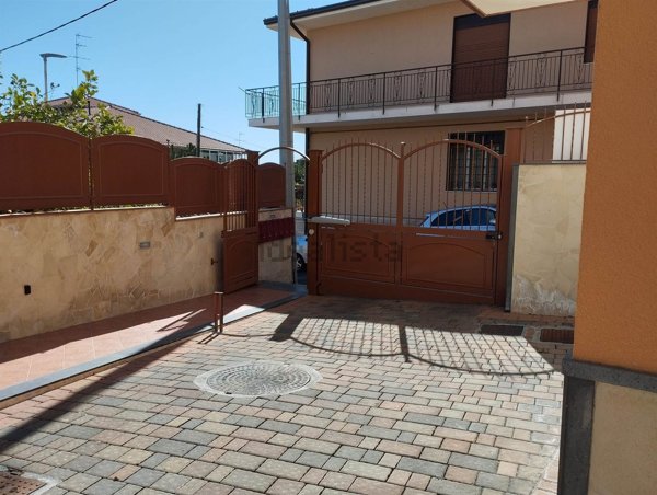 appartamento in vendita a Trecastagni