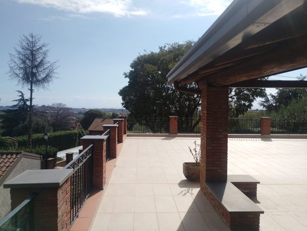 casa indipendente in vendita a Trecastagni