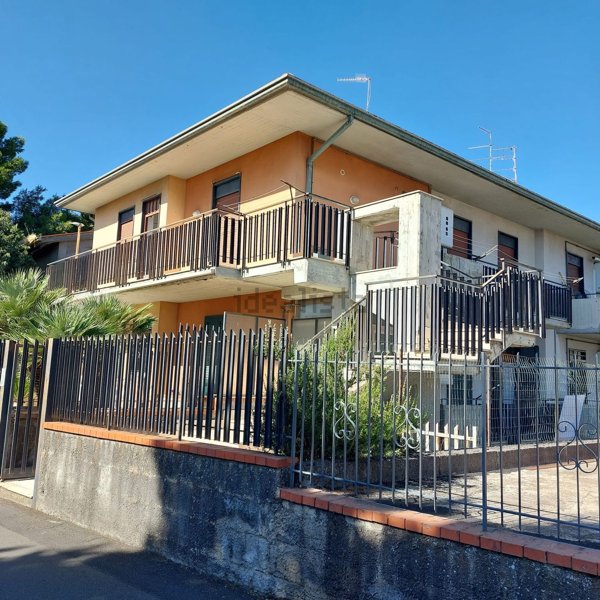 appartamento in vendita a Trecastagni