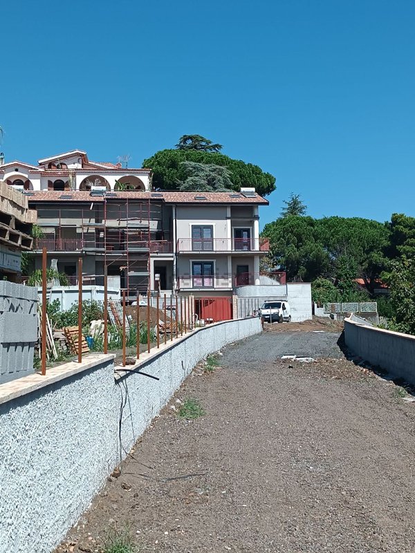 casa indipendente in vendita a Trecastagni