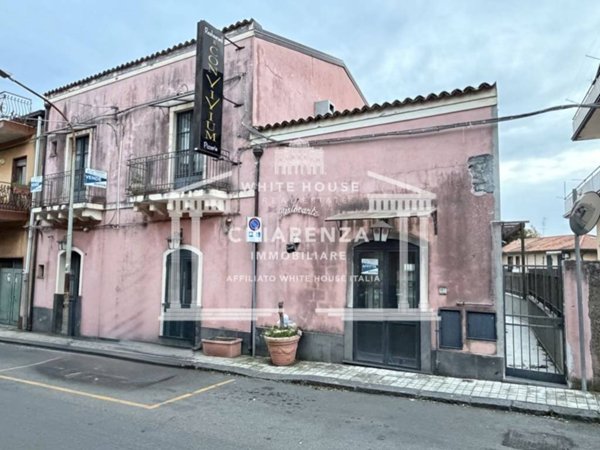 negozio in vendita a Trecastagni